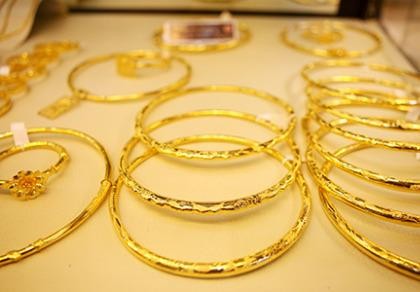 Vàng đã ‘bốc hơi’ 3 triệu đồng/lượng