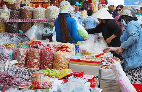 Thực phẩm gian dối: Trị thế nào?