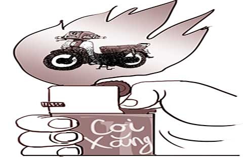 Bật quẹt soi xăng!