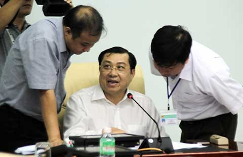 Đà Nẵng: Dân tố cán bộ, chủ tịch TP yêu cầu xử lý ngay