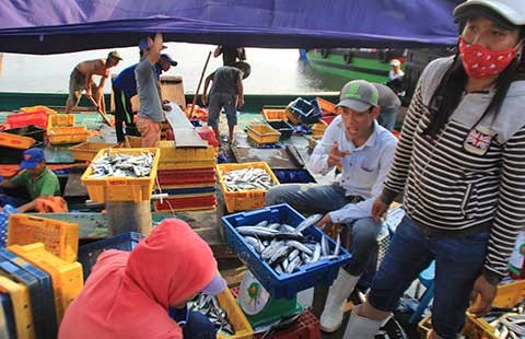Người miền Trung 'thắt lưng buộc bụng' sau sự cố Formosa