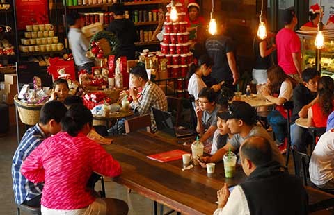Vì sao đại gia cà phê ngoại tháo chạy khỏi Việt Nam?