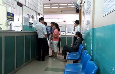 Thông tuyến BHYT: Nhiều bệnh viện xin xuống hạng