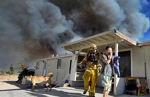 Bang California đối phó với nhiều đám cháy rừng