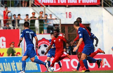 Vòng 22 Toyota V-League 2016: Thừa thắng xông lên