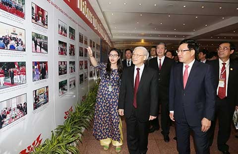 Tổng Bí thư: Phát huy ‘sức mạnh mềm’, tạo thương hiệu quốc gia