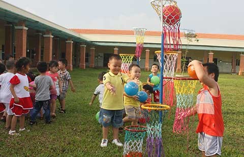 Trường mầm non miễn phí cho con công nhân