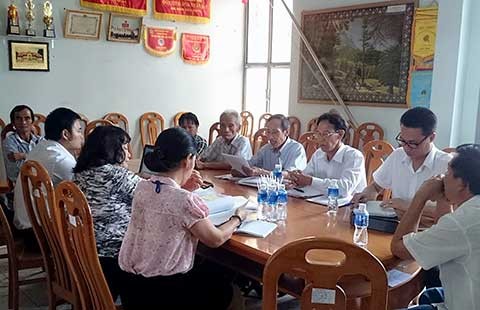 Tòa và ông Huỳnh Văn Nén thương lượng bồi thường bất thành
