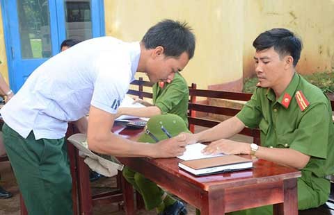 Gần 25.000 phạm nhân được giảm án, ra tù