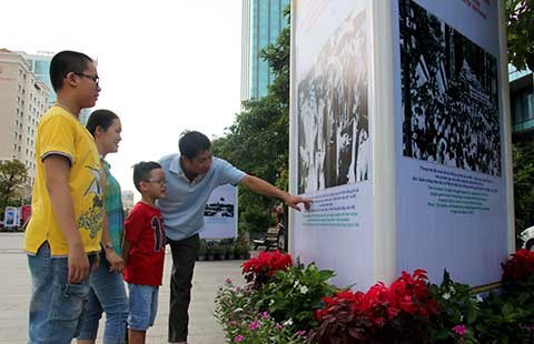Độc lập, tự quyết mới hữu nghị, bình đẳng