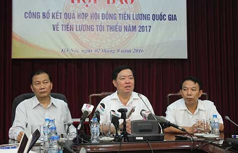 Lấy ý kiến thành viên Chính phủ về việc tăng lương