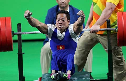 Lê Văn Công - một nghị lực phi thường!