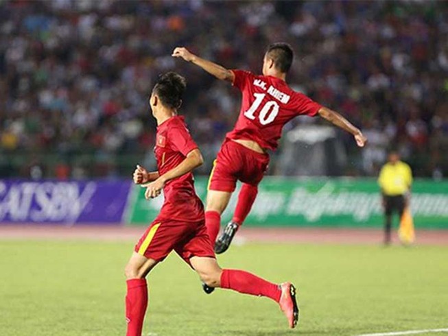 Việt Nam - Kyrgyzstan (3-1): Tạo bước ngoặt lịch sử