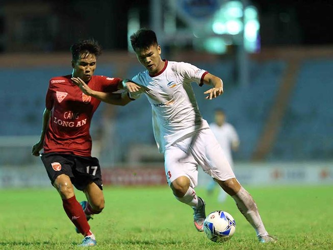 Từ nỗi buồn play off đến ‘nổ tài’ Cúp Quốc gia