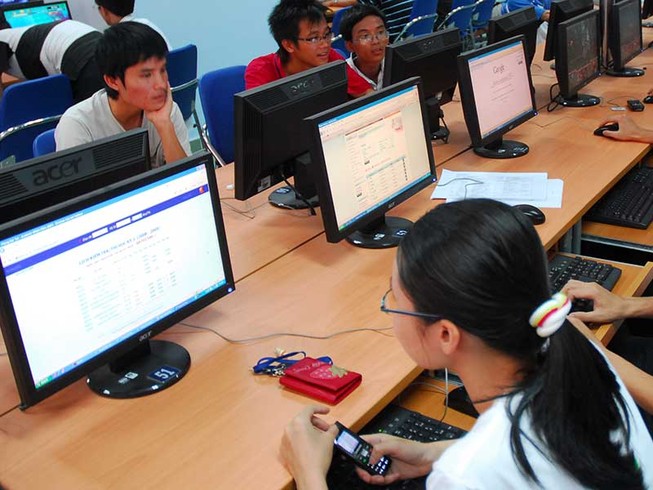 MobiFone ‘bẫy’ khách bằng tự động gia hạn?