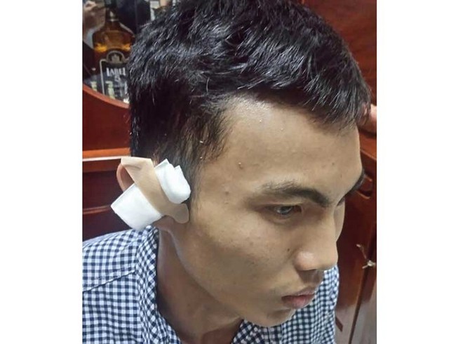 Mâu thuẫn khi đá bóng, phường đội trưởng nổ súng dọa