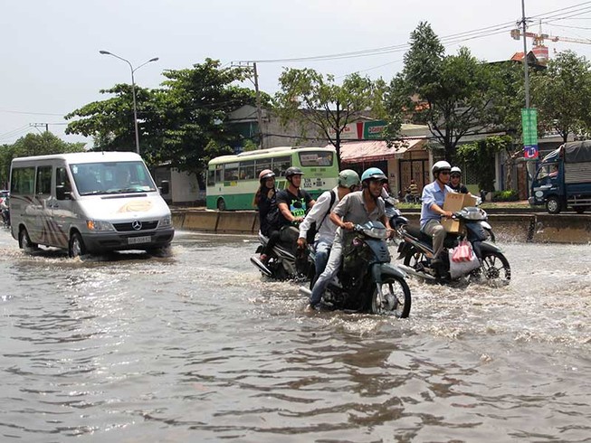 Đề xuất thí điểm ‘không hết ngập, không lấy tiền’