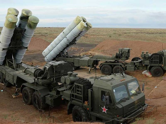 Nga tăng cường vũ khí ở Syria