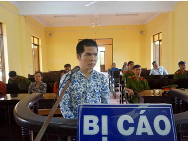 Xâm hại bạn gái, lãnh 7 năm tù