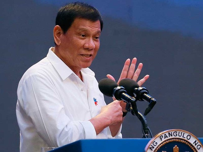 Nếu chiều Trung Quốc, Duterte sẽ bị bãi chức