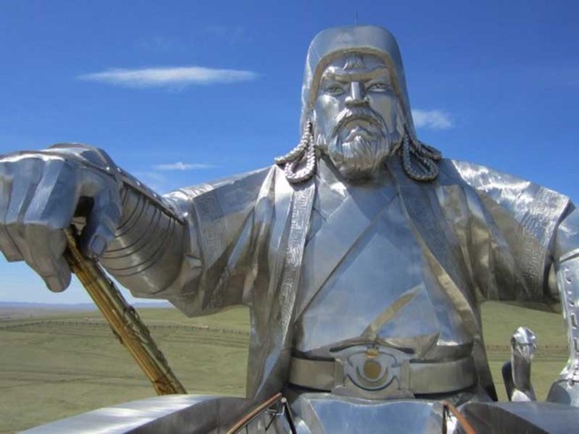 800 năm săn tìm lăng mộ Thành Cát Tư Hãn