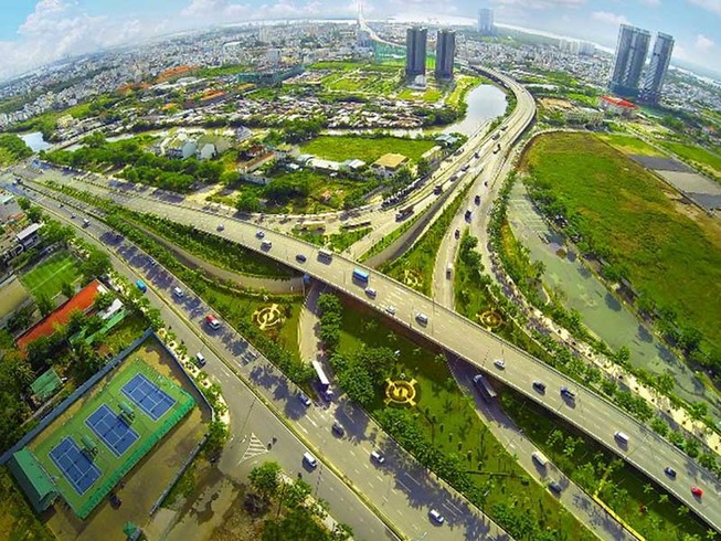 Áp lực trả nợ công sẽ rất lớn