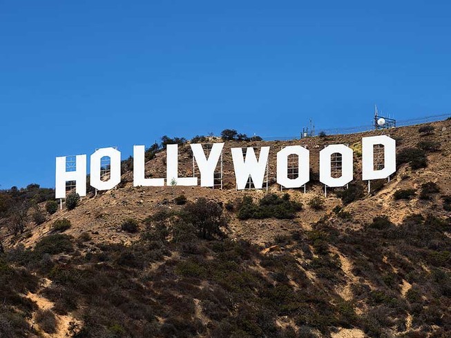 Tỉ phú Trung Quốc lăm le thâu tóm Hollywood
