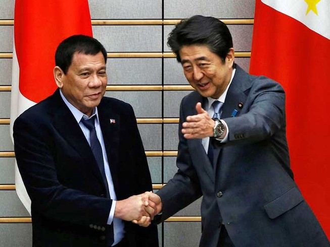 Duterte khẳng định pháp quyền ở biển Đông