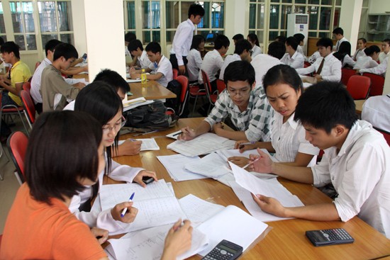 Khảo sát cung-cầu lao động để mở ngành hợp lý hơn