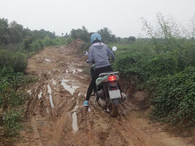 Long An có đoạn đường kinh khủng