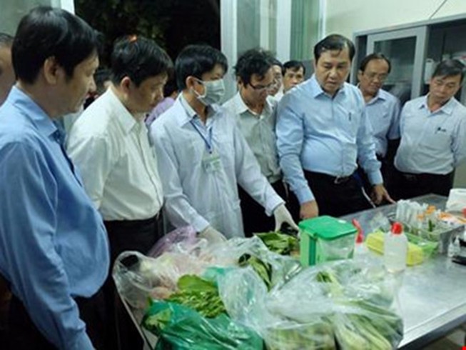 Sắm xe chuyên dụng để kiểm tra thực phẩm bẩn