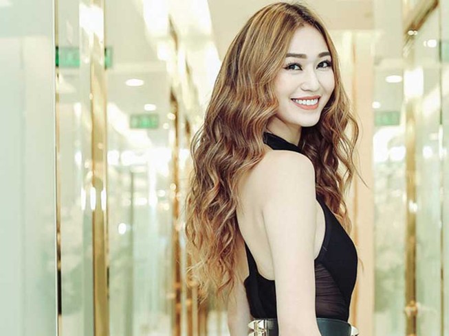 Khánh My, Thủy Top chạy bộ kêu gọi từ thiện