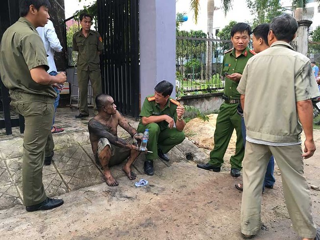 Kinh hoàng sống cạnh người ‘ngáo đá’