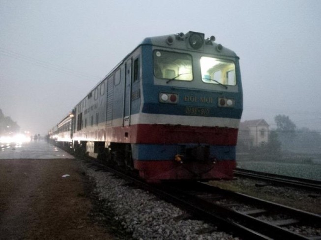 Vé giả và chuyến tàu sum họp
