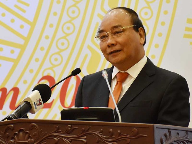 Thủ tướng: Không được cài cắm lợi ích riêng vào luật