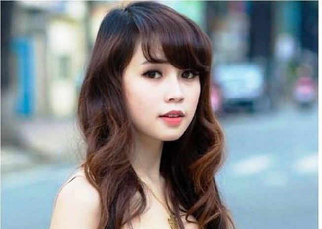 Trộm ‘chê’ 25.000 USD trong két của hot girl
