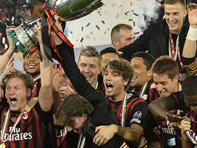 Siêu Cúp Ý: AC Milan lật đổ Juventus