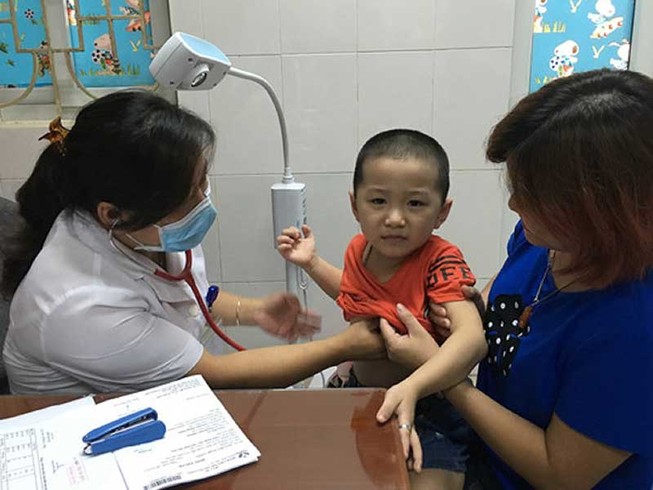 Khám bệnh viện tư, trả theo giá bệnh viện công