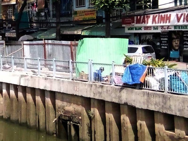 Thêm ba nơi sụp lún trên kênh Nhiêu Lộc - Thị Nghè