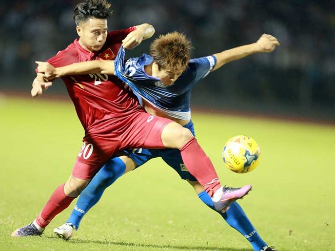 Fan Thái Lan ‘điểm huyệt’ bóng đá VN