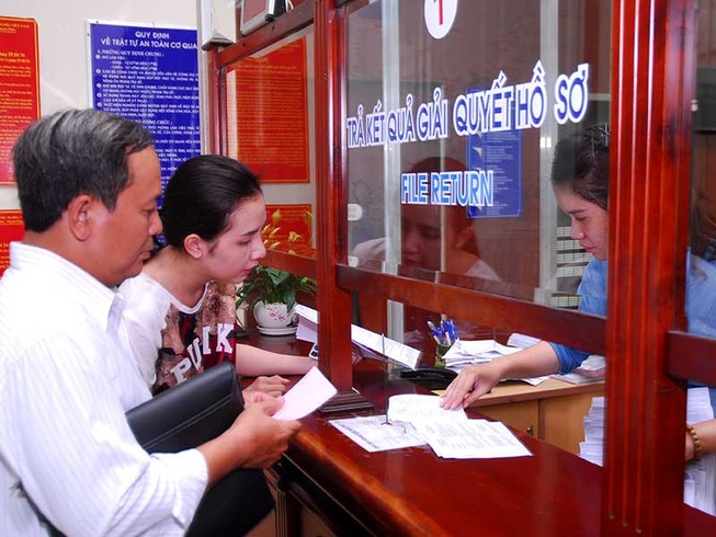Ngành tư pháp giúp gỡ rối thủ tục cho dân