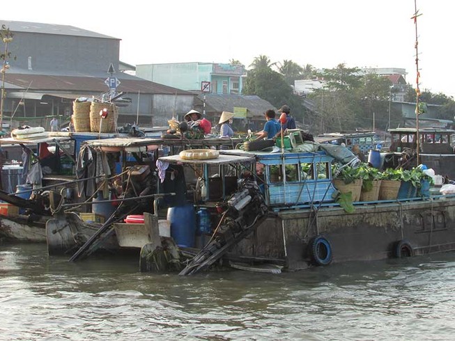 Cần Thơ không có tàu để chữa cháy trên sông