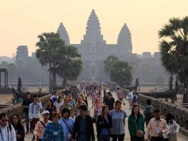 Trùng tu và các ‘phiên bản lỗi’