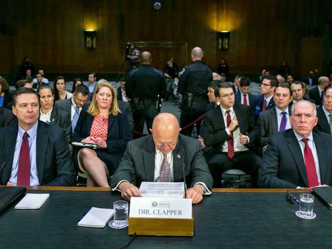 Êkíp ông Trump liên lạc với Nga?