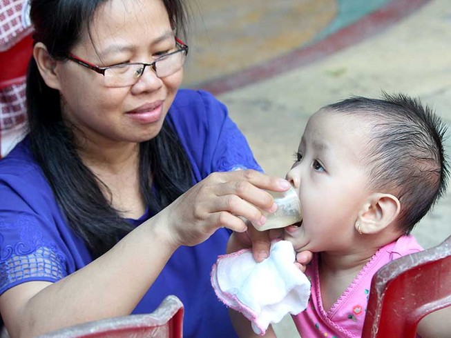 Lao động nữ nghỉ 60 phút: QĐ nhân văn sao nỡ bỏ?