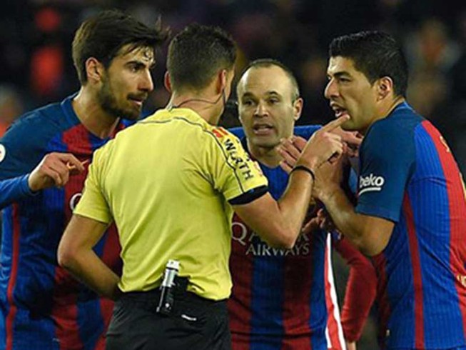 Cái giá quá lớn cho suất CK cúp nhà vua của Barcelona