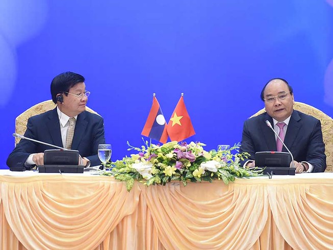 Thủ tướng Việt - Lào họp Ủy ban liên Chính phủ