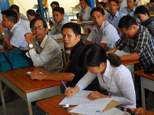 Chuyên gia nói gì về giảm thời hạn bằng lái?