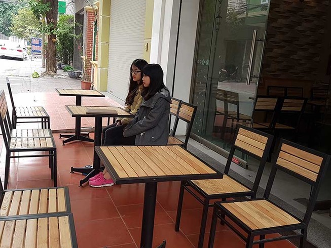 Phường tự tiện thu phí vỉa hè