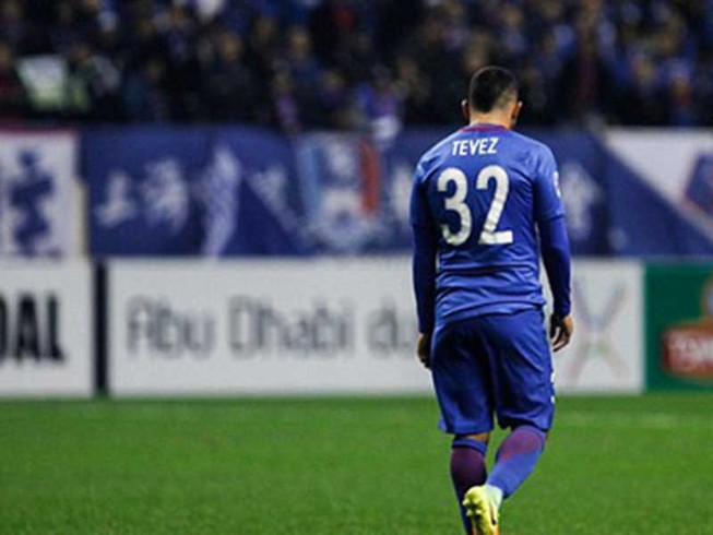 Cú sốc đầu của Tevez tại Trung Quốc